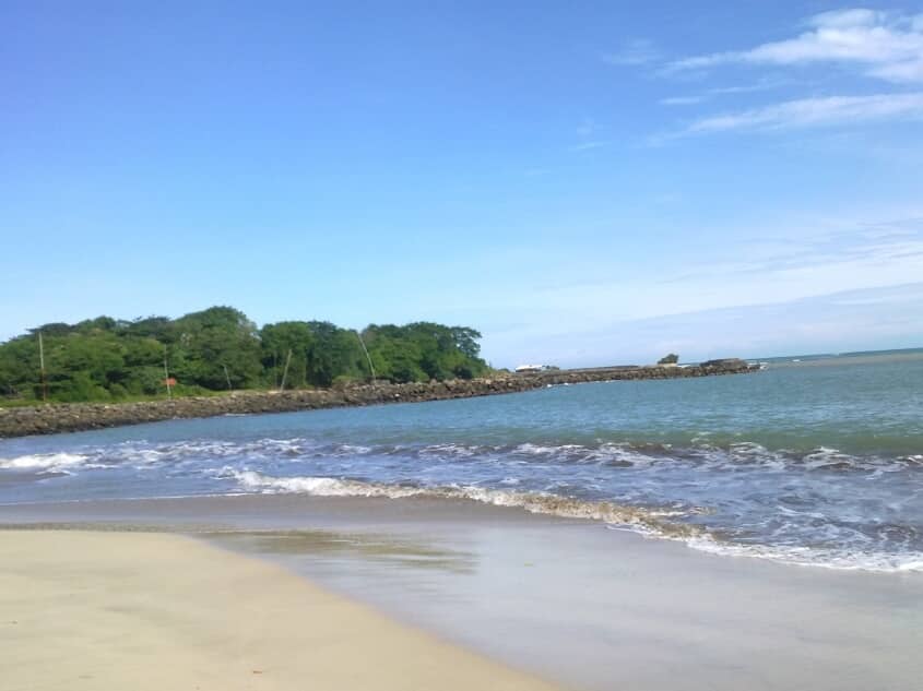 pantai santolo dimana