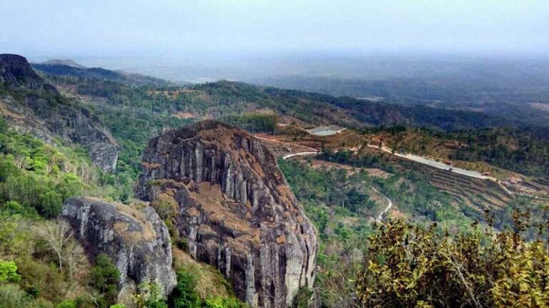 Gunung Api Purba Nglanggeran: Selalu Jadi Favorit si Petualang!