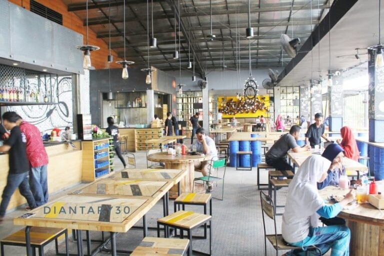 20+ Cafe di Bekasi Instagramable dan Ada Live Music!