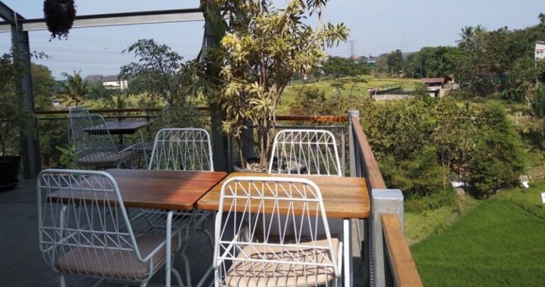 15+ Cafe di Jatinangor (Dekat UNPAD), Baru, Enak!