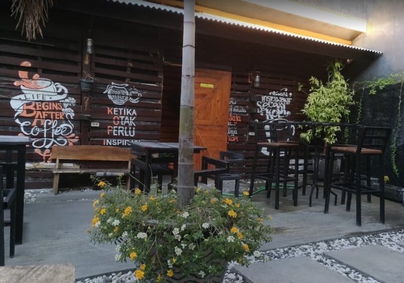 tempat nongkrong di lamongan malam
