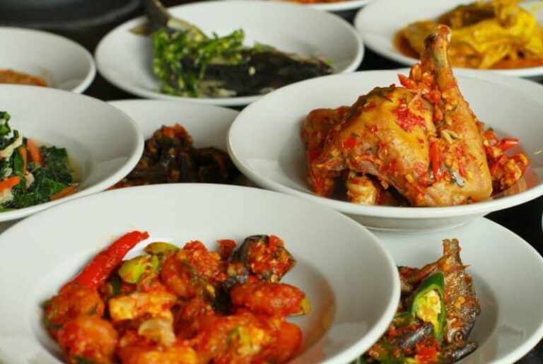 44+ Makanan Khas Sumatera Barat (Wisata Kuliner)