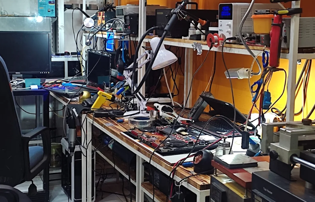 ELECTROLABS Tempat Service Laptop di Bandung Bisa Tunggu